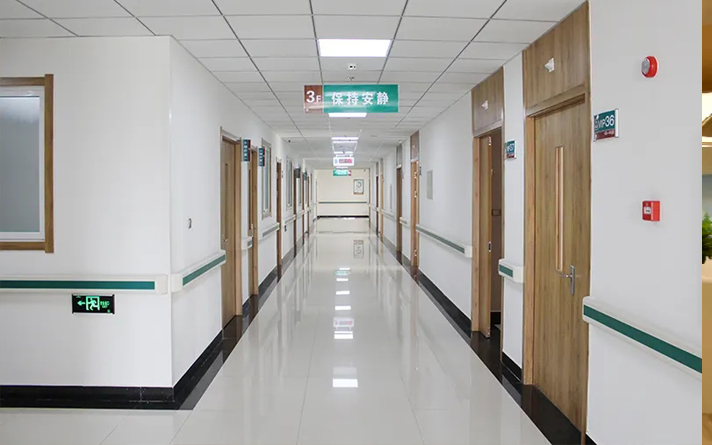 醫(yī)院專用門賣場(chǎng)跨界購(gòu)物中心 只為攬人氣