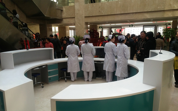 辦公室裝修時(shí)候選擇哪種材質(zhì)的大門(mén)好選材要考慮什么？